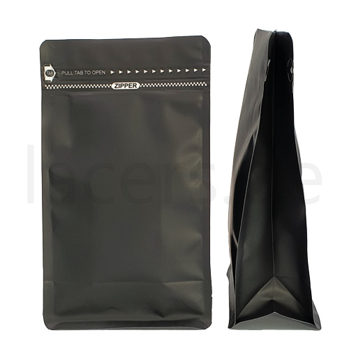 zipper-schwarz-front-seite-2022.jpg