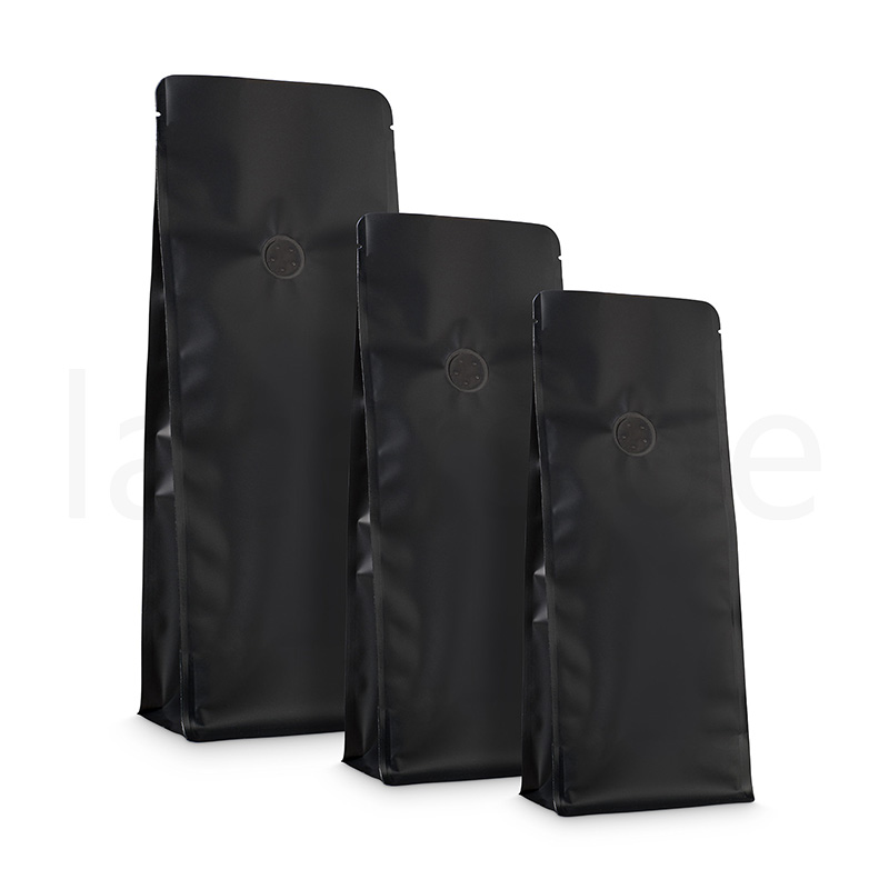 Flachbodenbeutel schwarz-matt_821055_WZ_recyclable.jpg